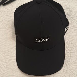 Titleist Black Golf Cap